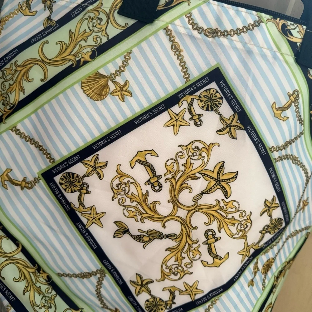 Victoria's Secret Black and Gold Patterned Tote Bag